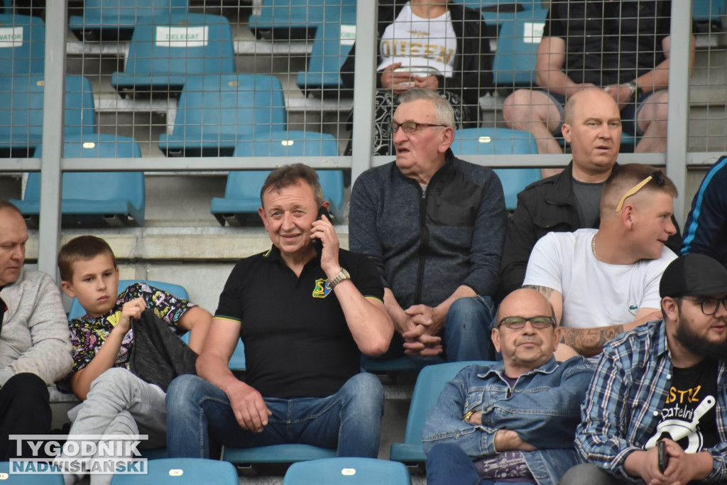 Siarka - Pogoń zdjęcia z trybun