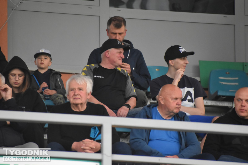 Siarka - Pogoń zdjęcia z trybun