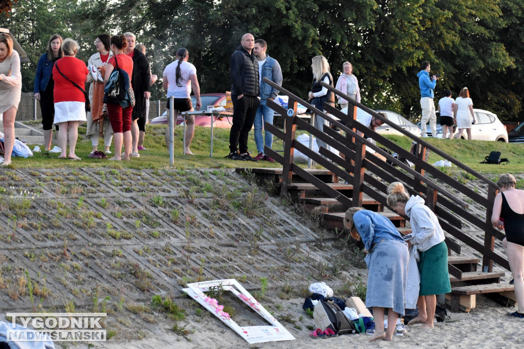 Czerwcowe Jezioro Aniołów nad Jeziorem Tarnobrzeskim