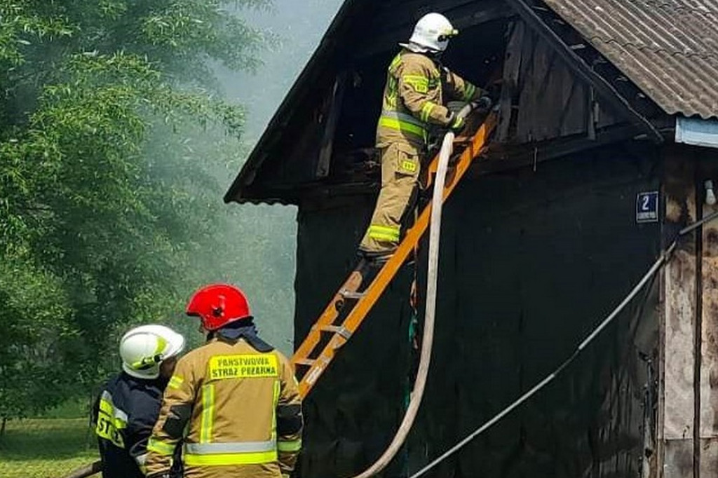 Pożar drewnianego domu w Osieku