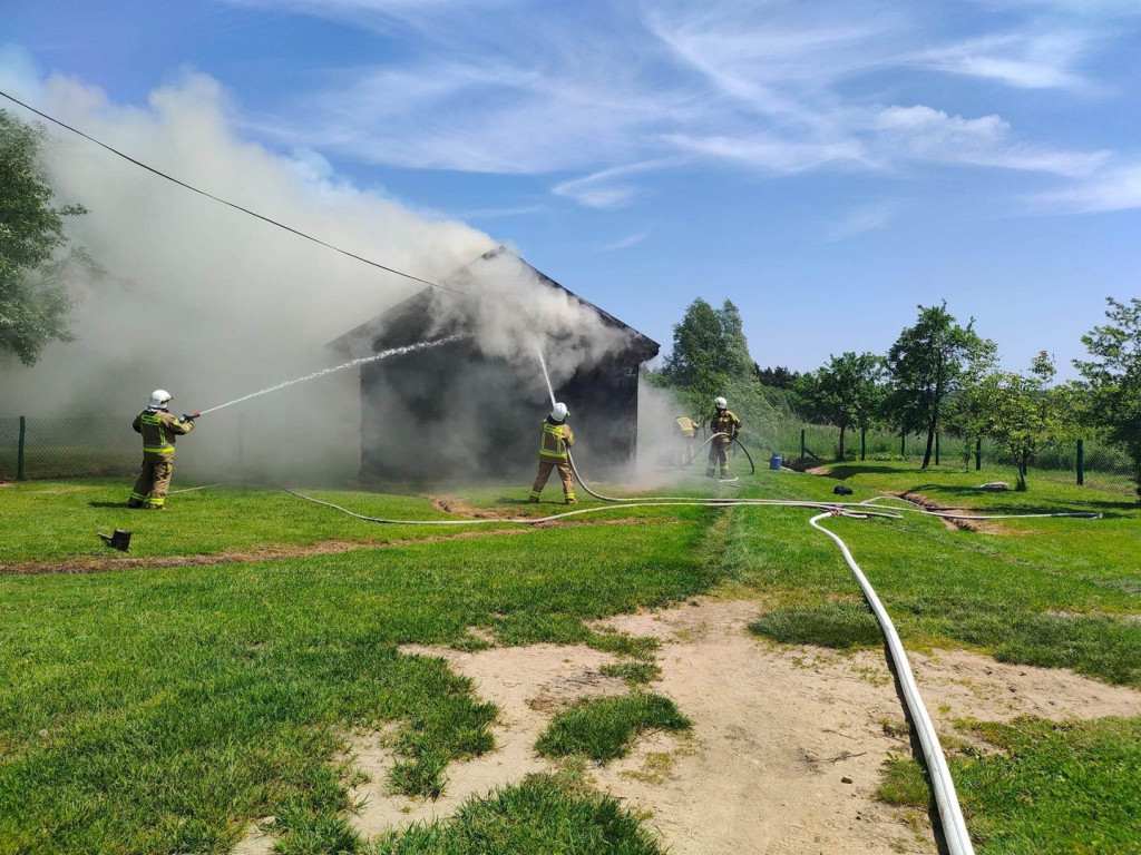 Pożar drewnianego domu w Osieku