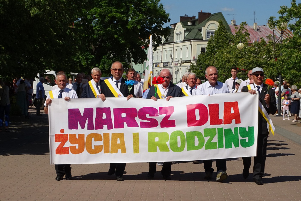 Przez Tarnobrzeg przeszedł Marsz dla Życia i Rodziny