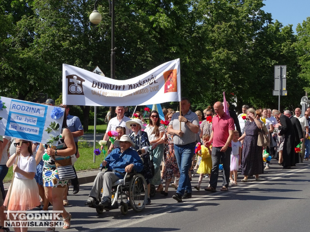 Przez Tarnobrzeg przeszedł Marsz dla Życia i Rodziny