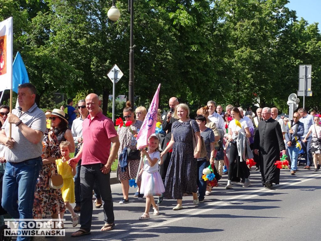 Przez Tarnobrzeg przeszedł Marsz dla Życia i Rodziny