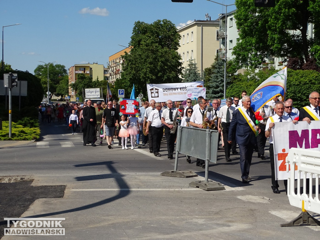 Przez Tarnobrzeg przeszedł Marsz dla Życia i Rodziny