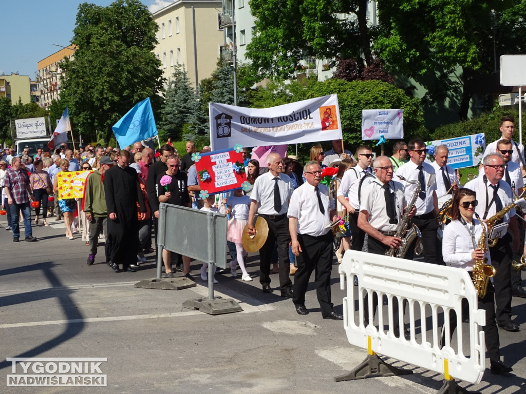 Przez Tarnobrzeg przeszedł Marsz dla Życia i Rodziny