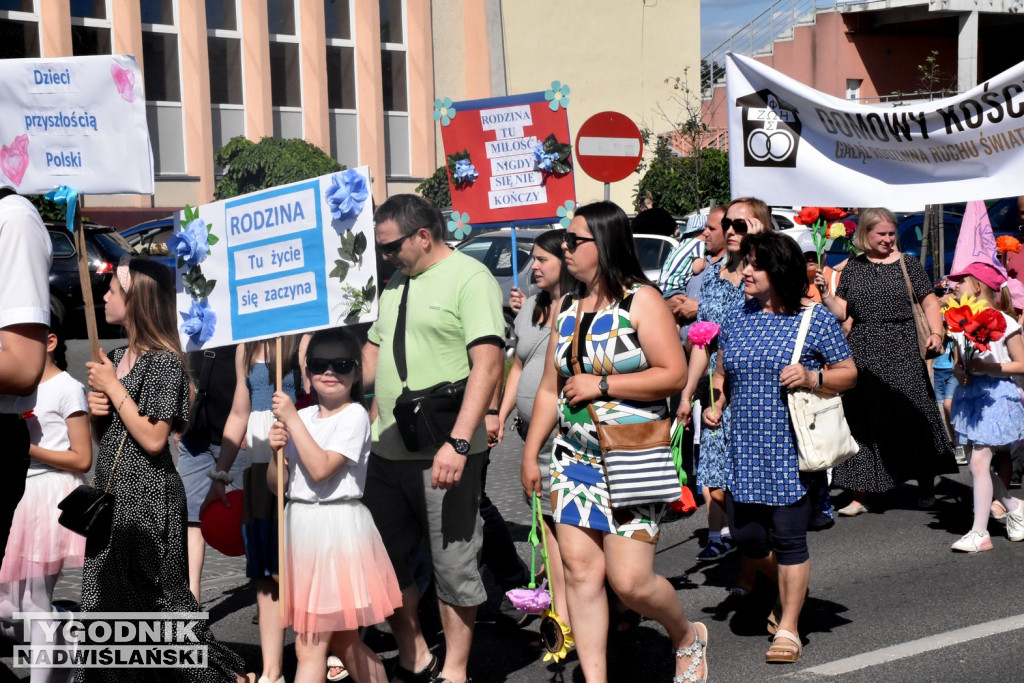 Przez Tarnobrzeg przeszedł Marsz dla Życia i Rodziny