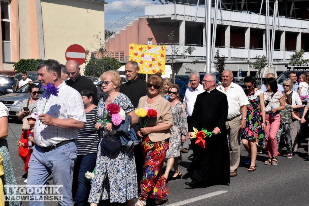 Przez Tarnobrzeg przeszedł Marsz dla Życia i Rodziny