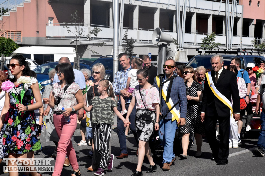 Przez Tarnobrzeg przeszedł Marsz dla Życia i Rodziny