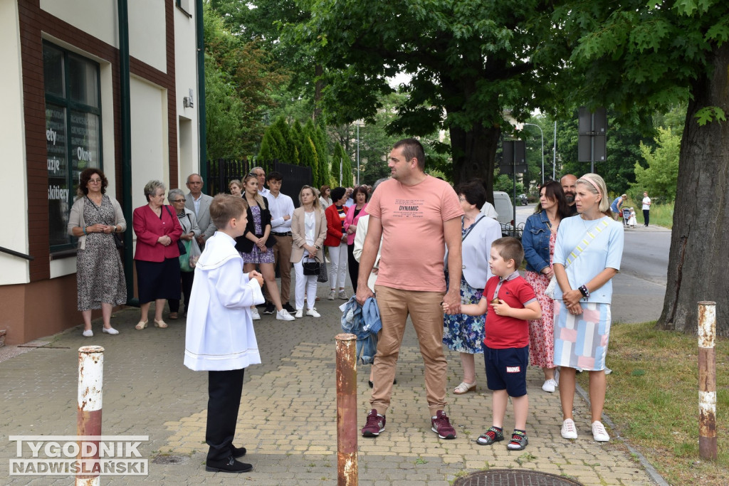 Boże Ciało w Tarnobrzegu. Procesja wyruszyła z Przywiśa