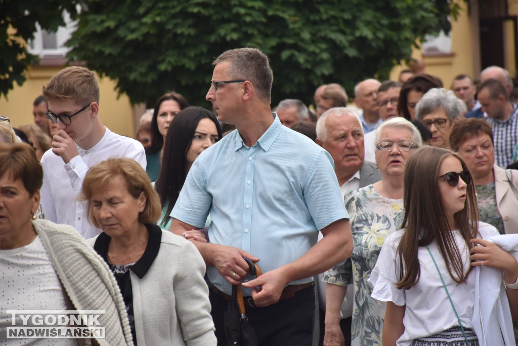 Procesja Bożego Ciała w Nowej Dębie
