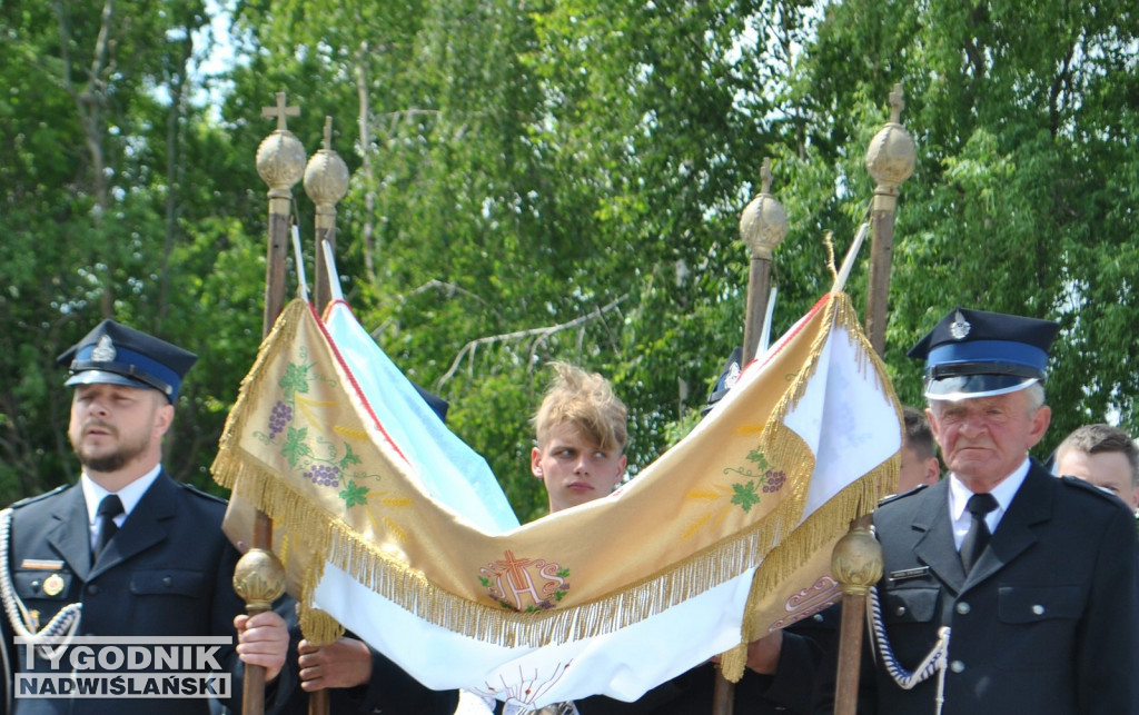 Procesja Bożego Ciała w Goźlicach w gm. Klimontów