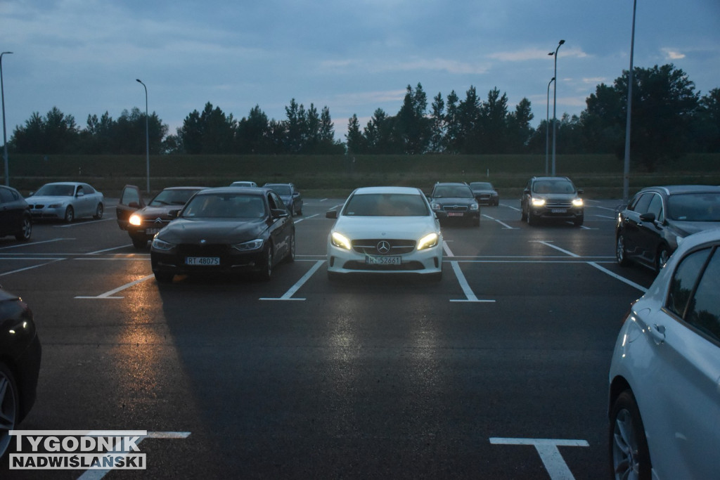 Kino samochodowe nad Jeziorem Tarnobrzeskim