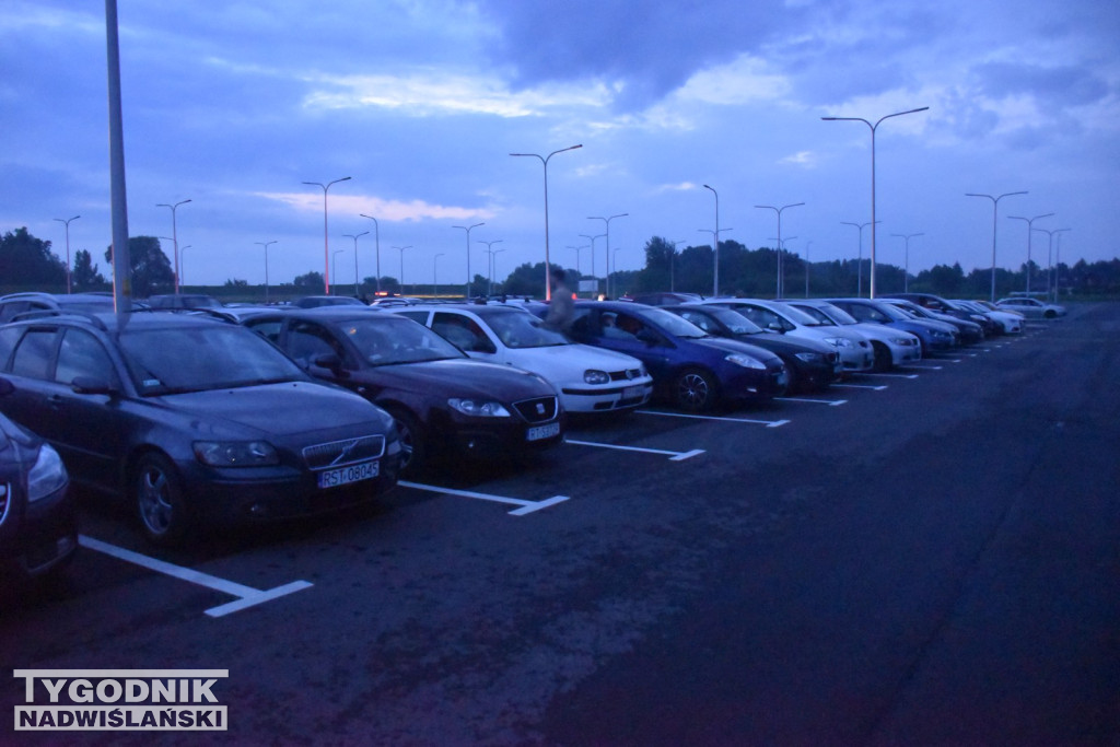 Kino samochodowe nad Jeziorem Tarnobrzeskim