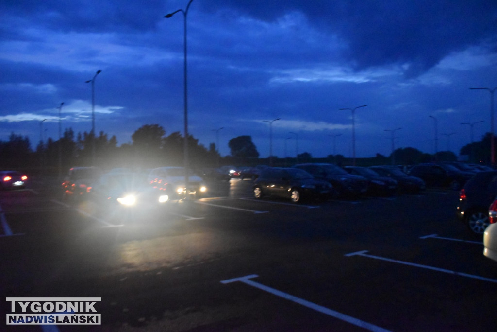 Kino samochodowe nad Jeziorem Tarnobrzeskim