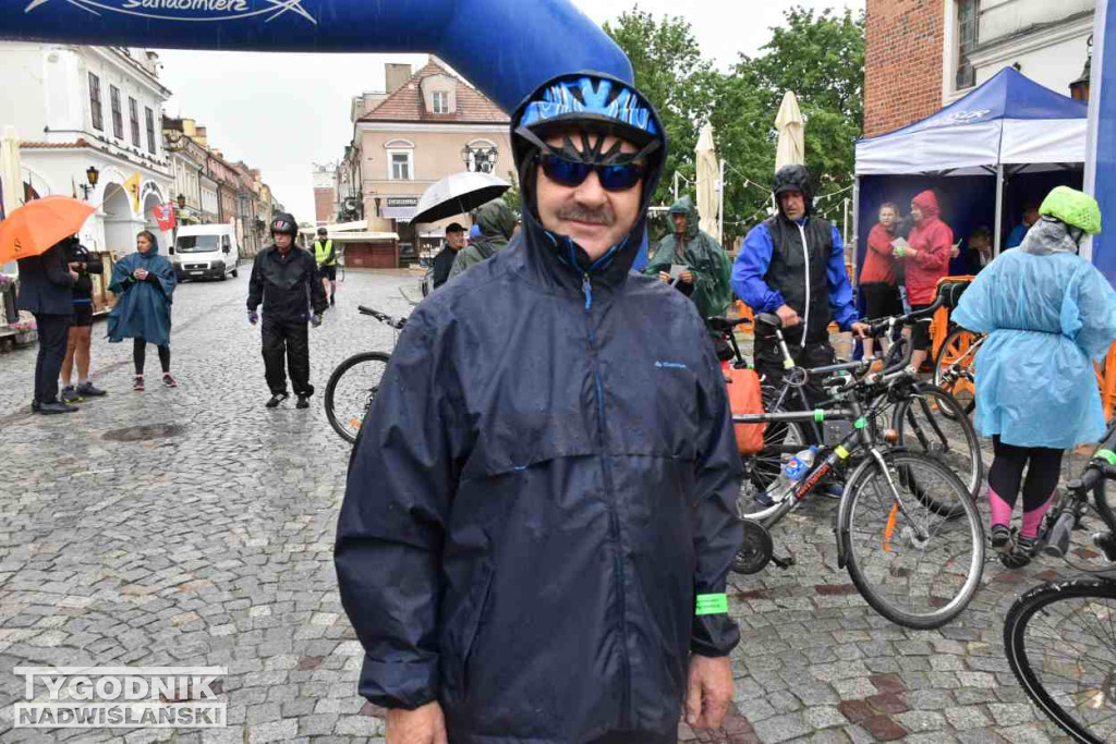 Wyruszył XIV Sandomierski Rajd Papieski