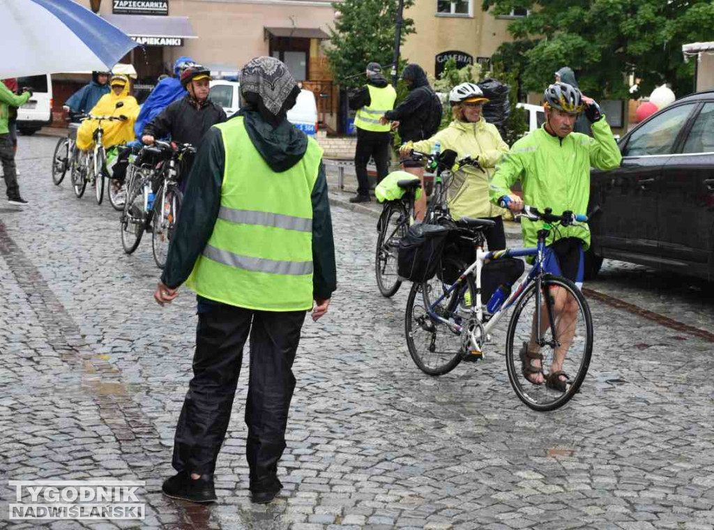 Wyruszył XIV Sandomierski Rajd Papieski