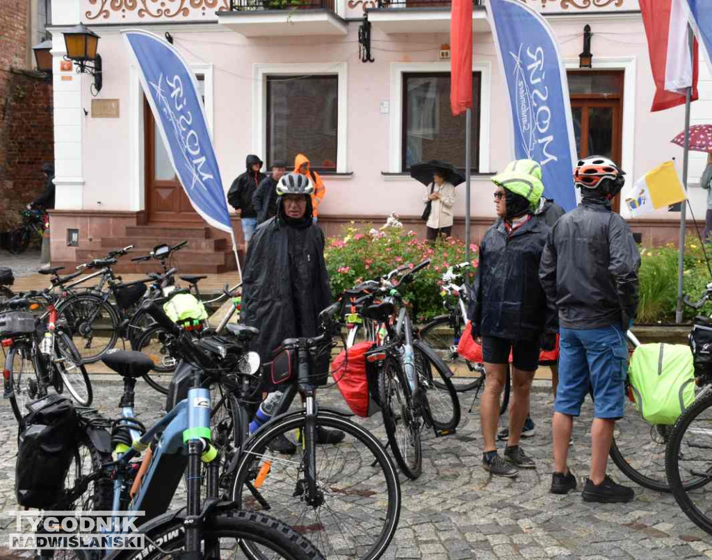 Wyruszył XIV Sandomierski Rajd Papieski
