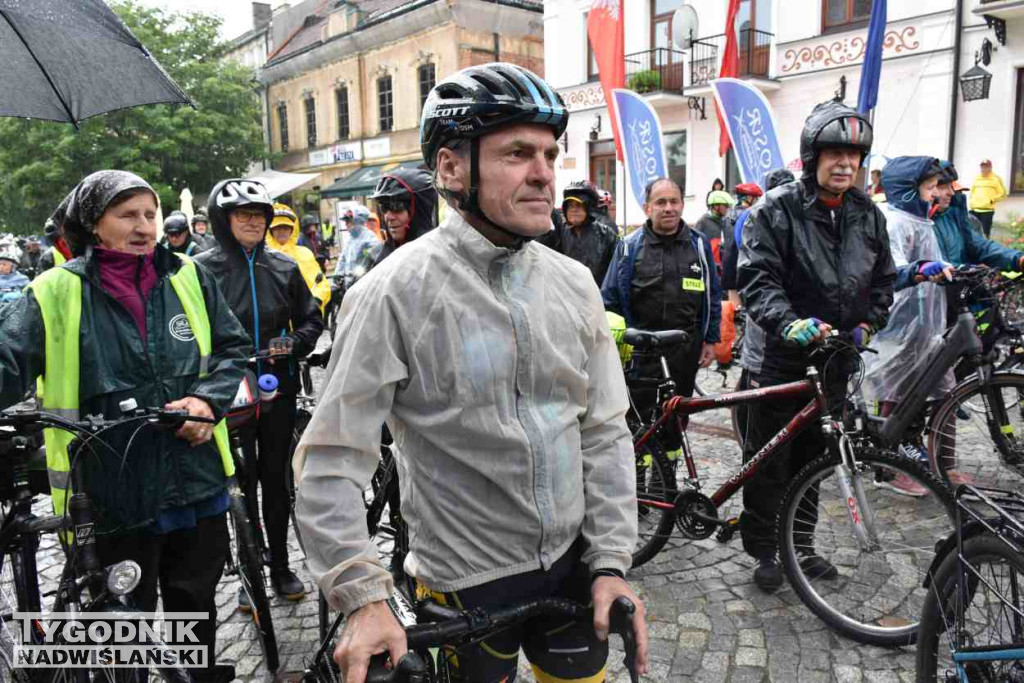 Wyruszył XIV Sandomierski Rajd Papieski