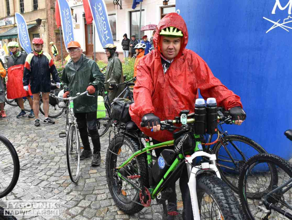 Wyruszył XIV Sandomierski Rajd Papieski