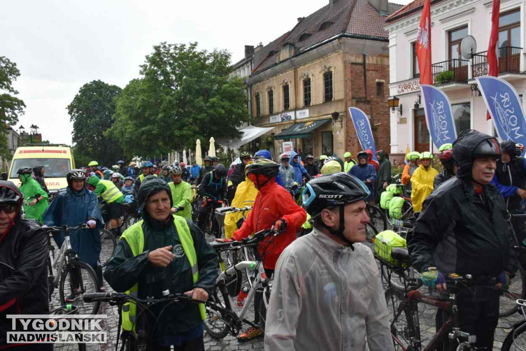 Wyruszył XIV Sandomierski Rajd Papieski