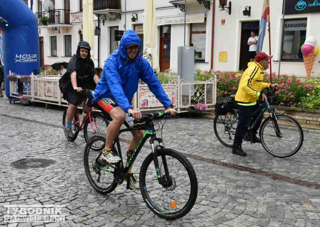 Wyruszył XIV Sandomierski Rajd Papieski