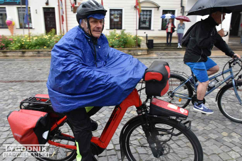 Wyruszył XIV Sandomierski Rajd Papieski