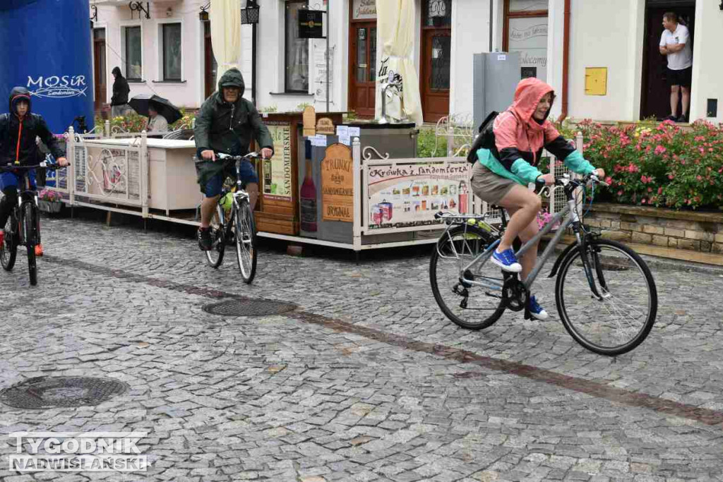 Wyruszył XIV Sandomierski Rajd Papieski