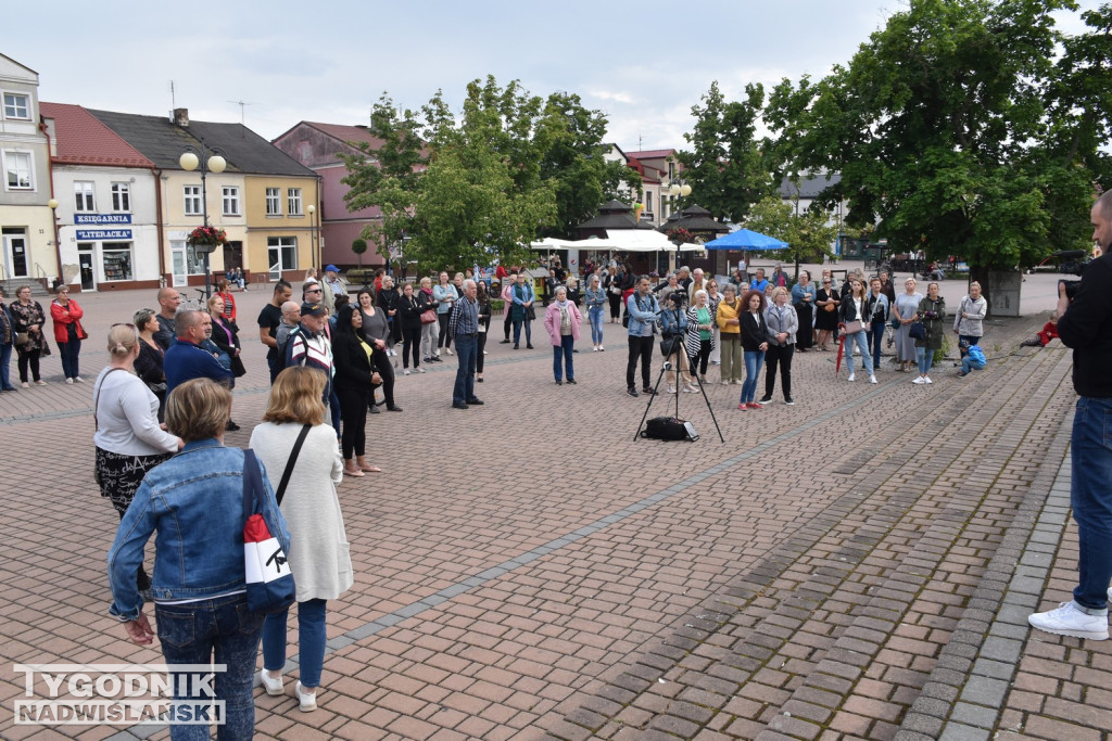Protest na placu Bartosza Głowackiego w Tarnobrzegu