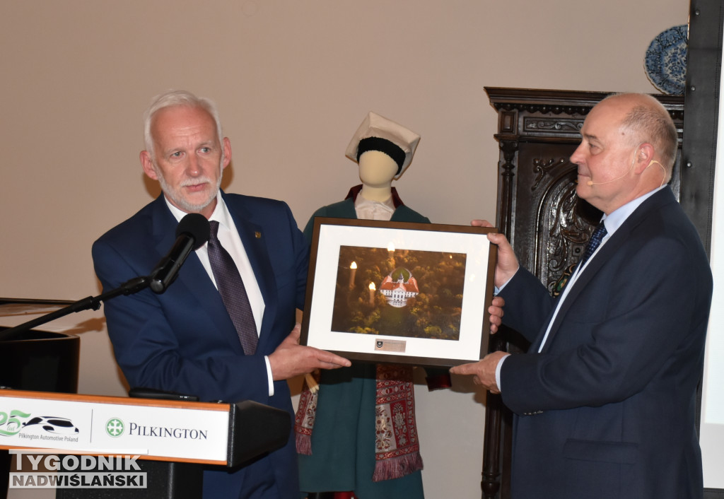 25 lat spółki Pilkington Automotive Poland