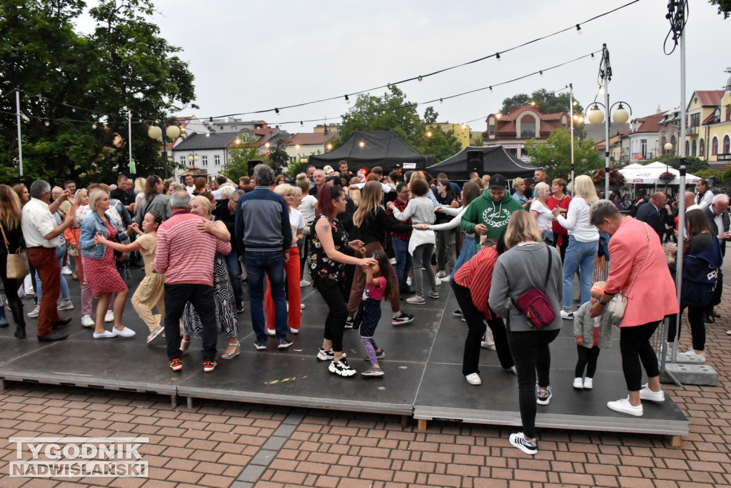 Czerwcowa potańcówka miejska w Tarnobrzegu