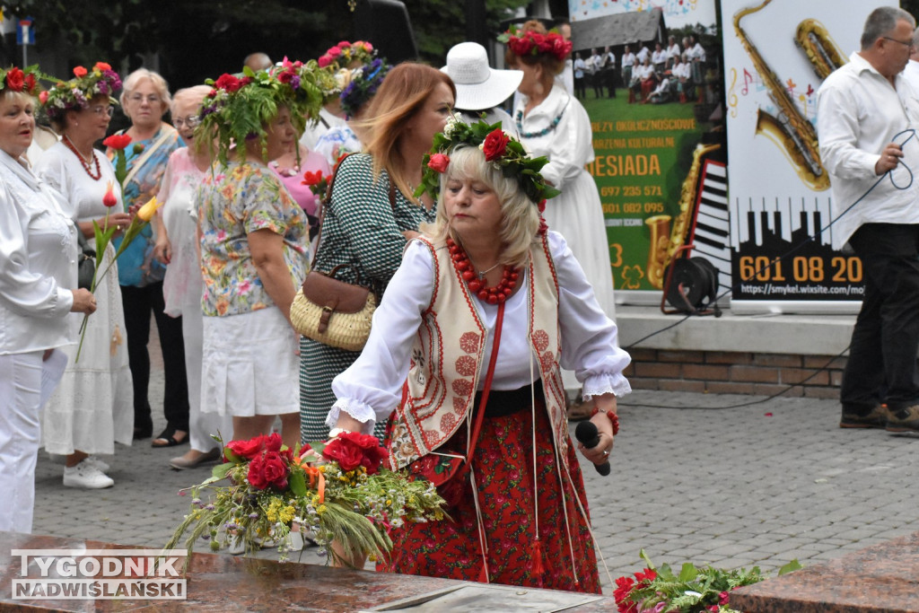 Noc Świętojańska seniorów w Tarnobrzegu