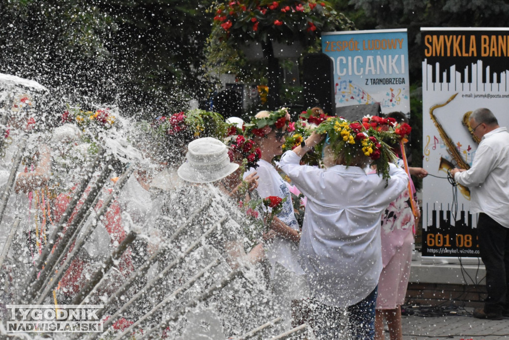 Noc Świętojańska seniorów w Tarnobrzegu