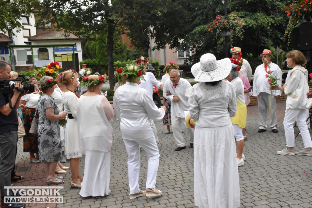 Noc Świętojańska seniorów w Tarnobrzegu