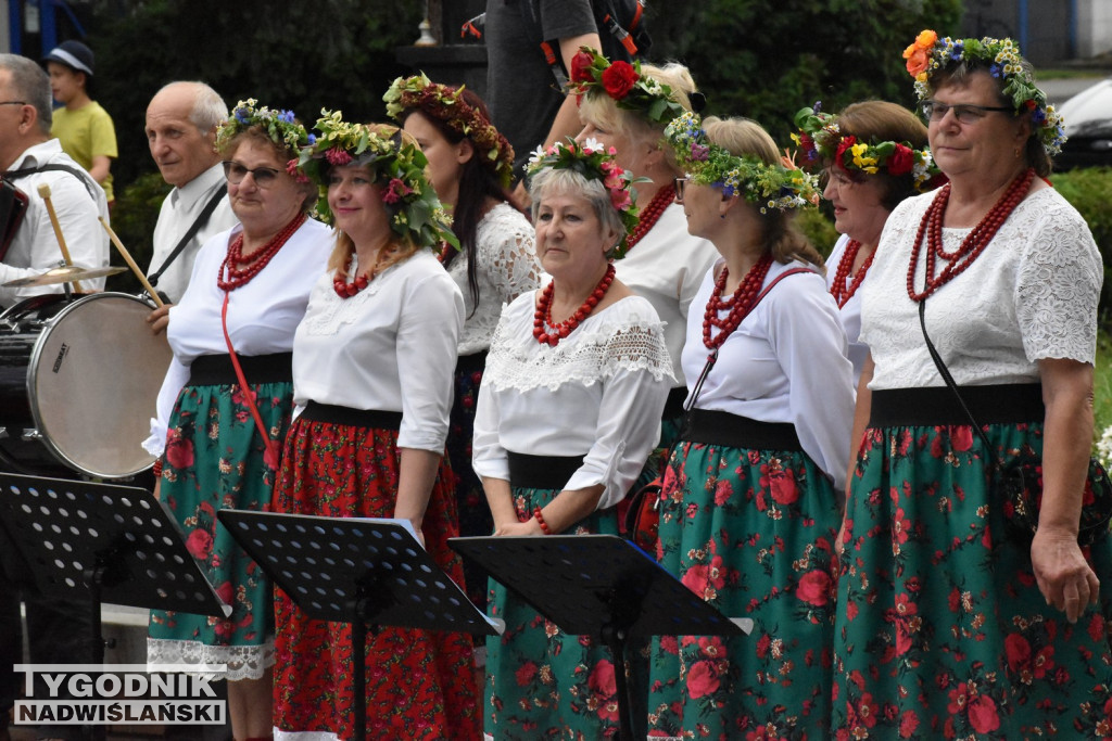 Noc Świętojańska seniorów w Tarnobrzegu