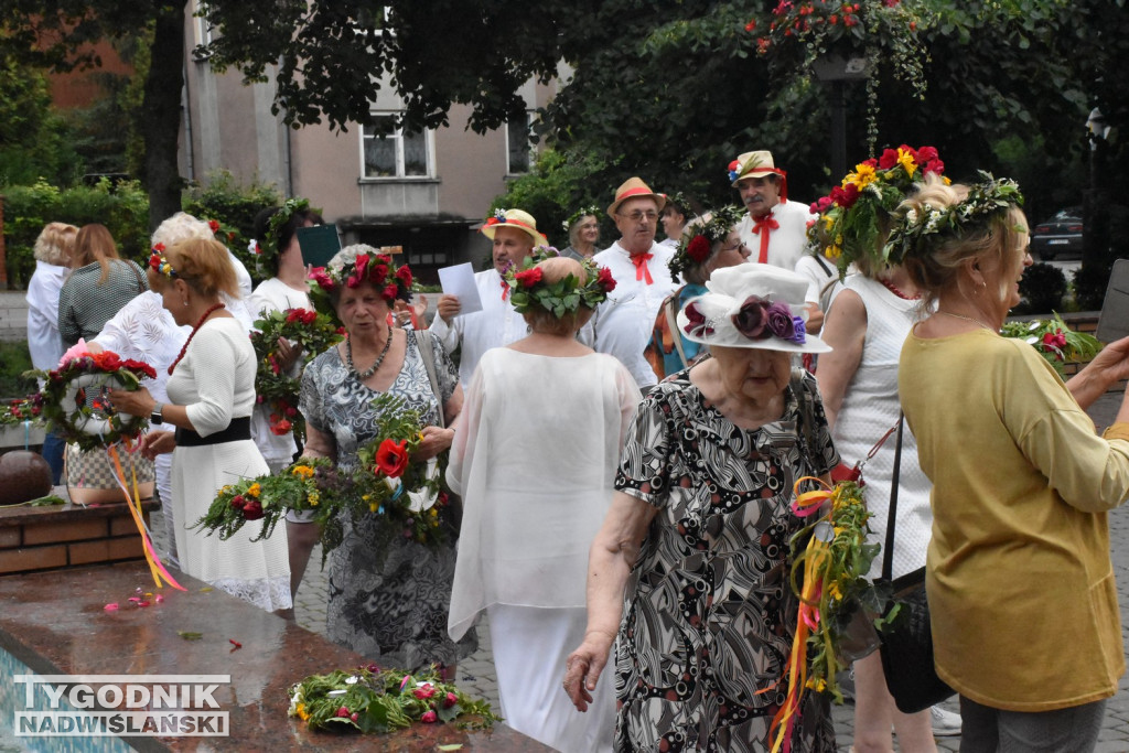 Noc Świętojańska seniorów w Tarnobrzegu