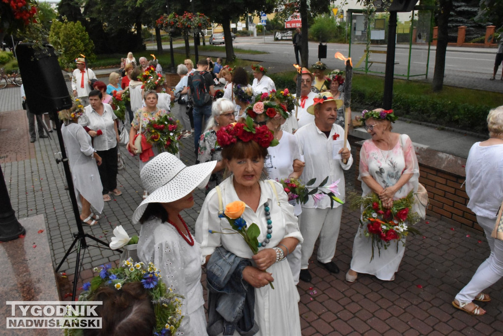 Noc Świętojańska seniorów w Tarnobrzegu