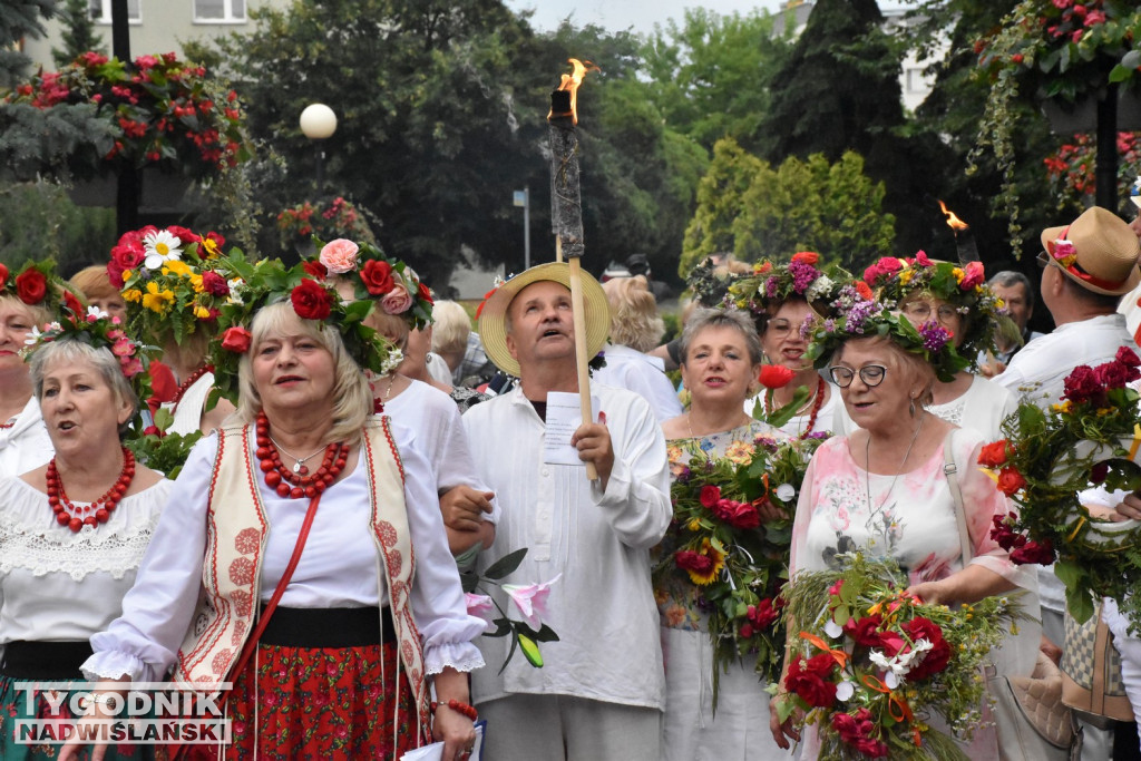 Noc Świętojańska seniorów w Tarnobrzegu