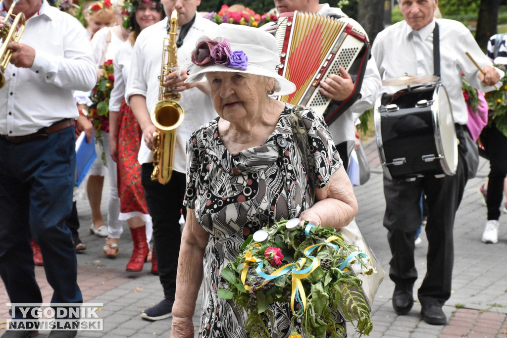 Noc Świętojańska seniorów w Tarnobrzegu