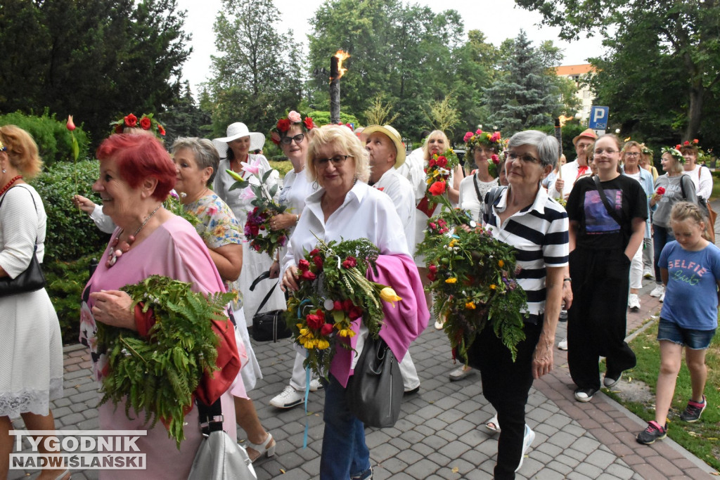 Noc Świętojańska seniorów w Tarnobrzegu