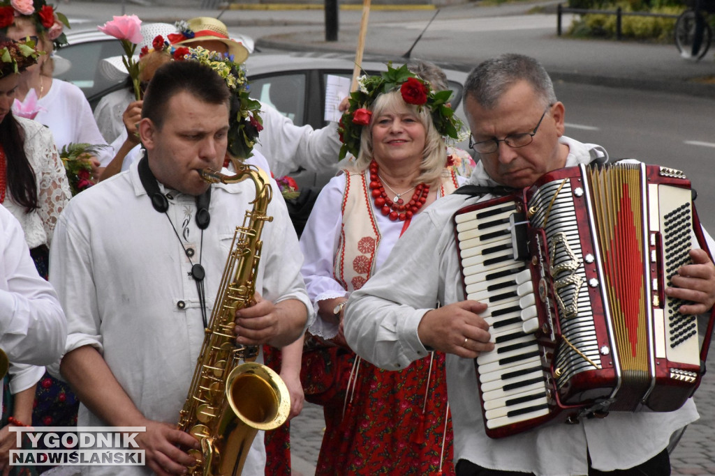Noc Świętojańska seniorów w Tarnobrzegu