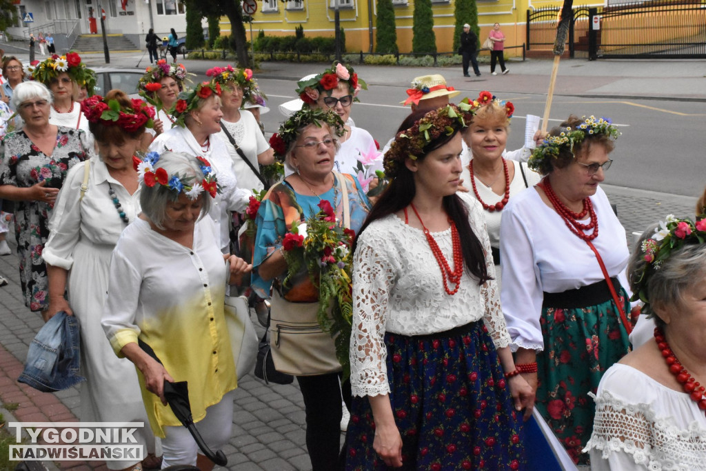 Noc Świętojańska seniorów w Tarnobrzegu