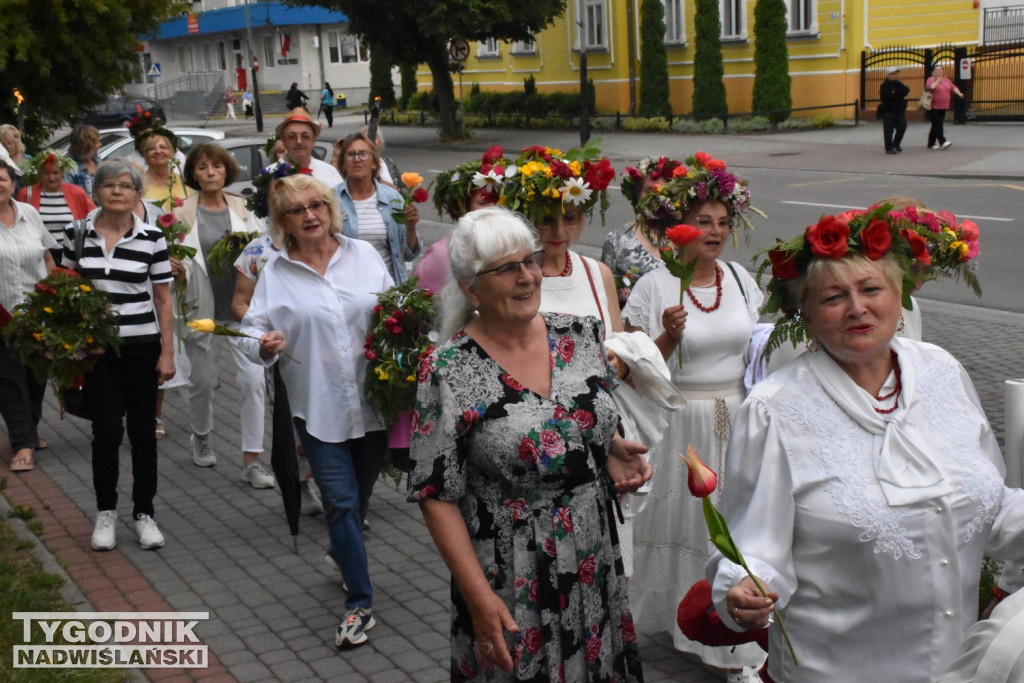 Noc Świętojańska seniorów w Tarnobrzegu