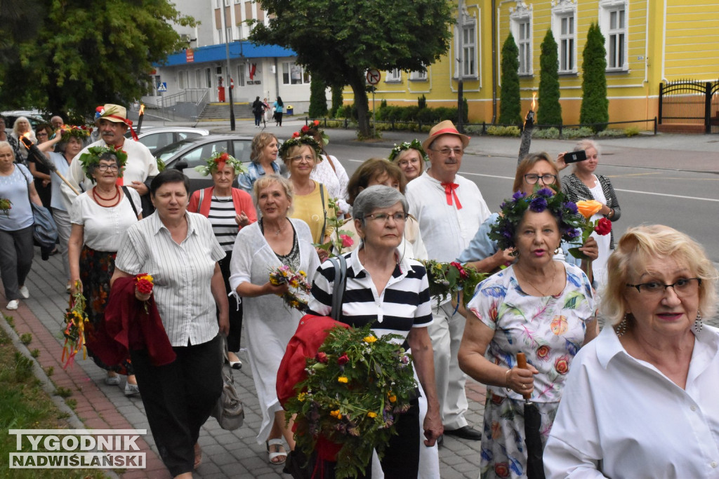 Noc Świętojańska seniorów w Tarnobrzegu