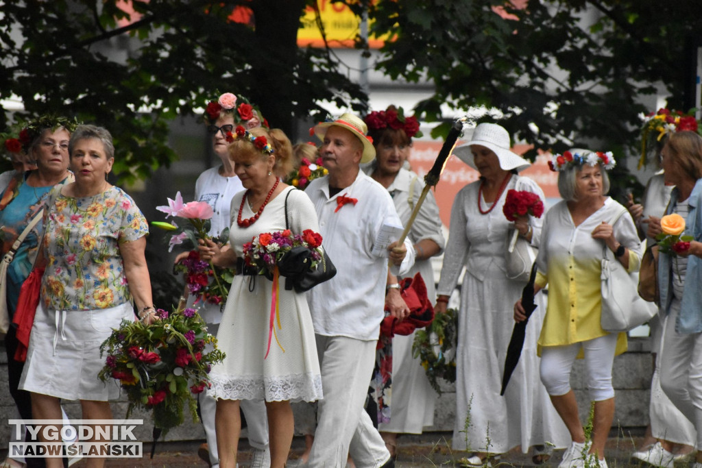 Noc Świętojańska seniorów w Tarnobrzegu