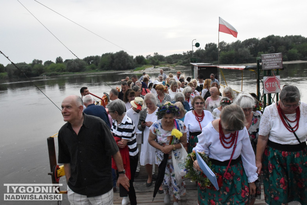 Noc Świętojańska seniorów w Tarnobrzegu