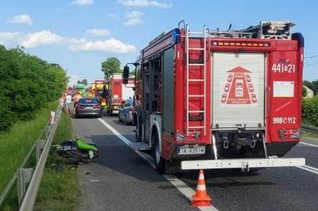 Motocykl rozbił się na krajowej 