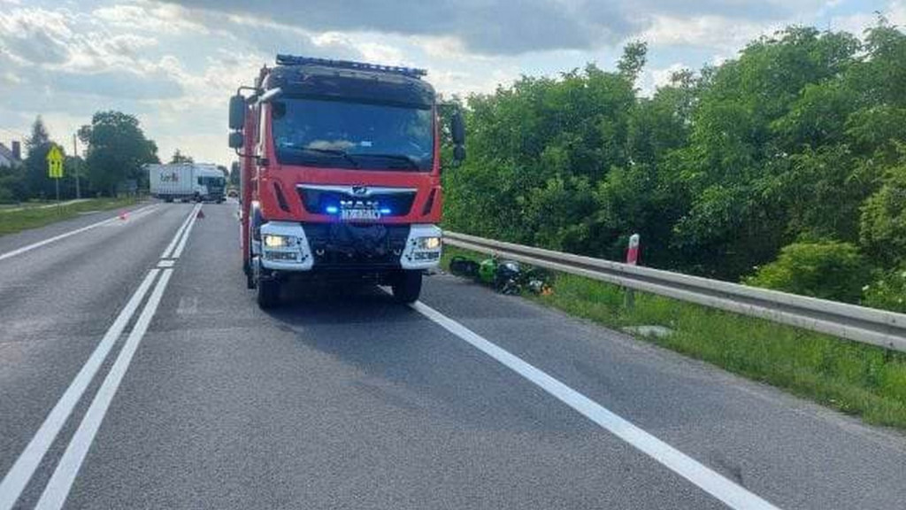 Motocykl rozbił się na krajowej 