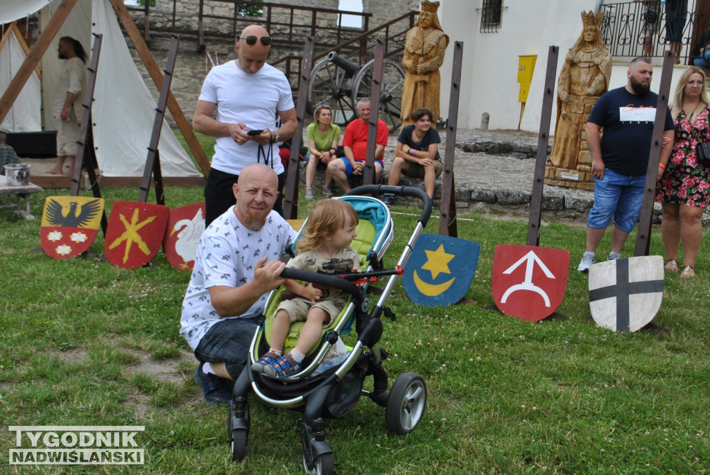 W Szydłowie walczą o Złote Ostrogi Jagiellonów