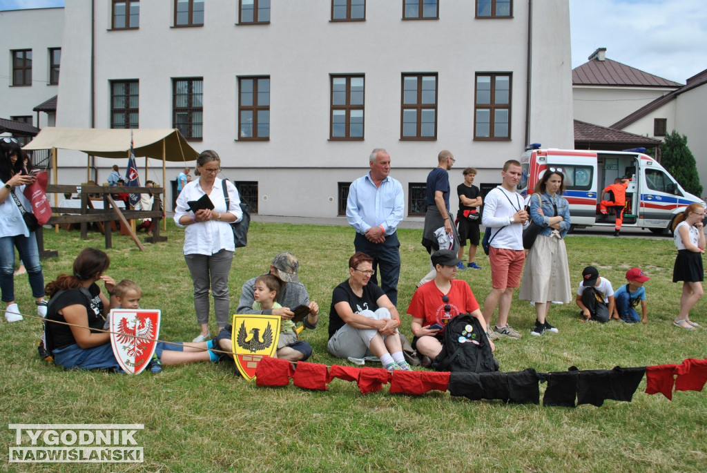 W Szydłowie walczą o Złote Ostrogi Jagiellonów